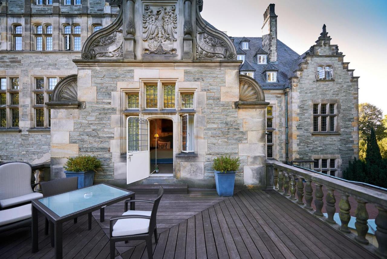 Schlosshotel Kronberg - Hotel Frankfurt Kronberg im Taunus Esterno foto The terrace