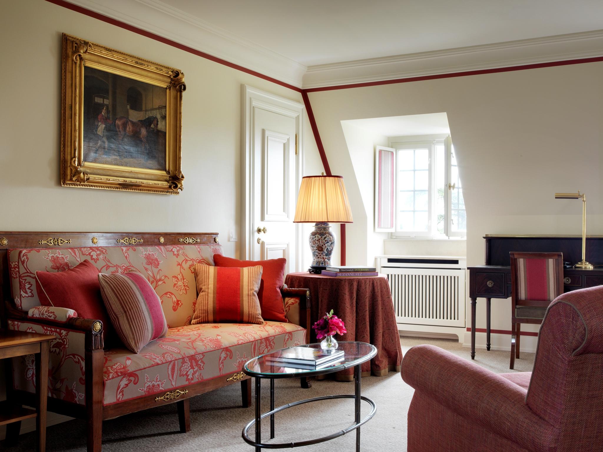 Schlosshotel Kronberg - Hotel Frankfurt Kronberg im Taunus Esterno foto A suite at the Hotel de Crillon